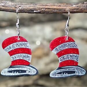 🎁🎁🎁3 for 12$🎁🎁🎁Fashion Jewelry Glittery Red and White Earrings